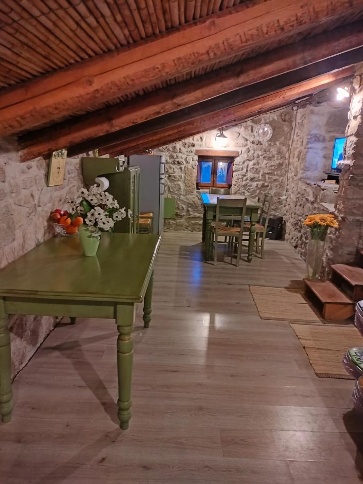 Casa Di Pietra Villa Usellus Buitenkant foto