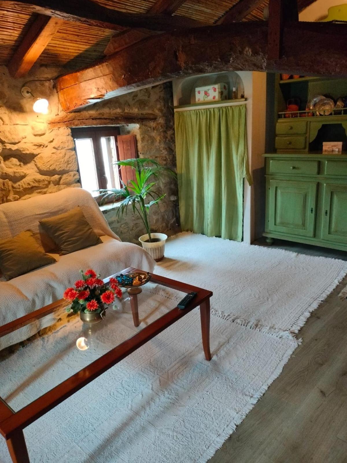 Casa Di Pietra Villa Usellus Buitenkant foto