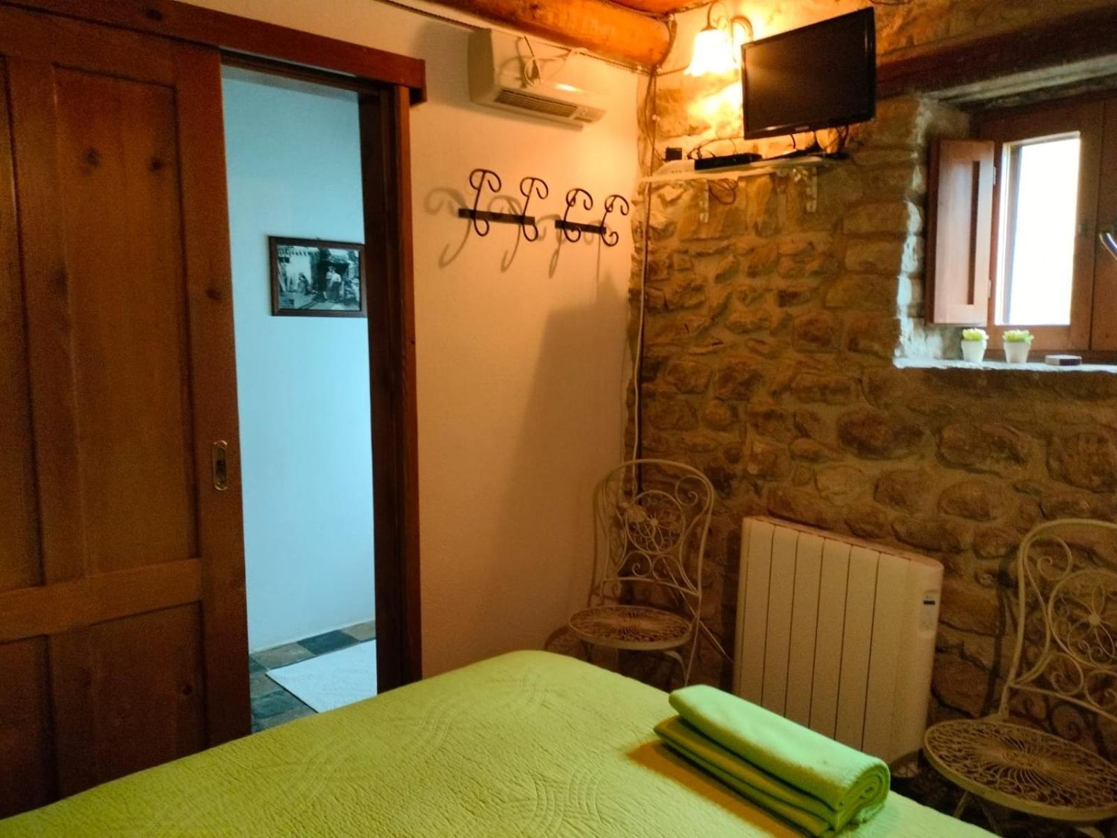 Casa Di Pietra Villa Usellus Buitenkant foto